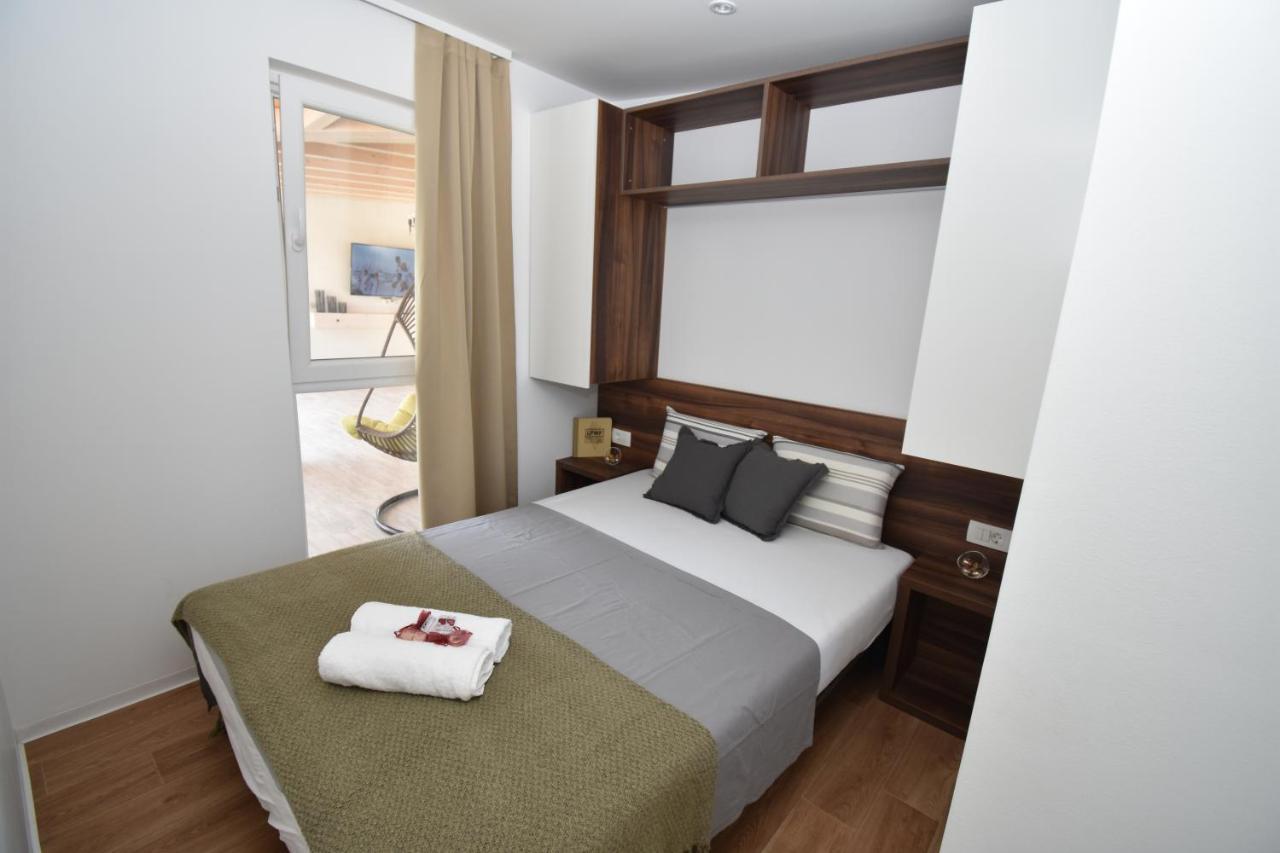 Resort Renjeland Šibenik Eksteriør bilde